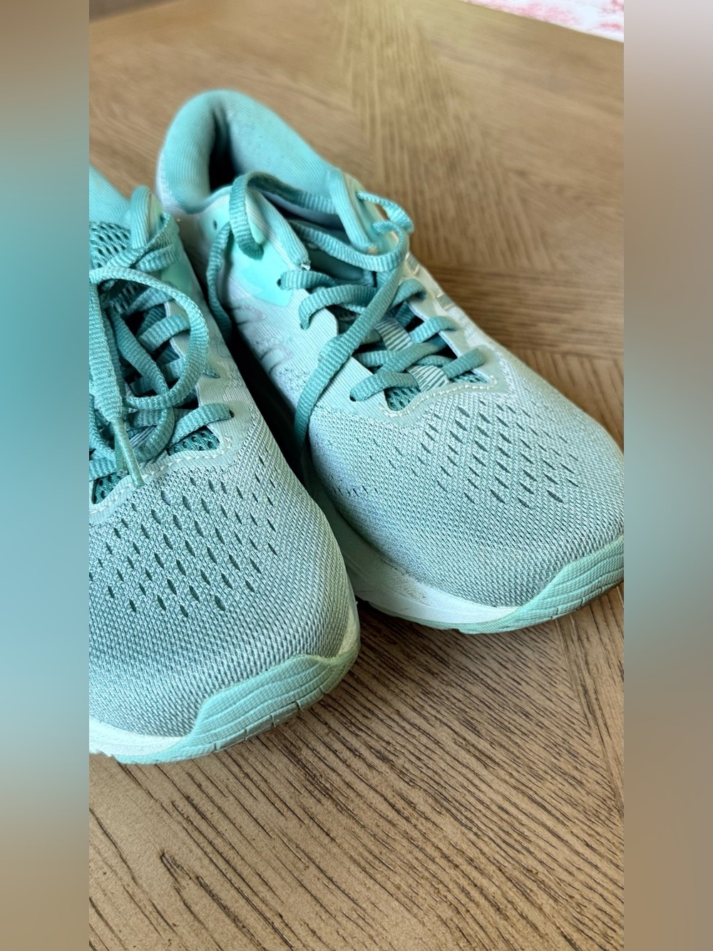 ASICS Women's Aqua/Teal Running Shoes - Lightweight Support 9.5 - Picture 3 of 5